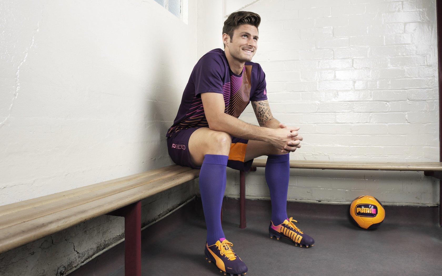 戈麦斯统治级数据引爆全场，西班牙对阵智利，一场属于个人的战术盛宴