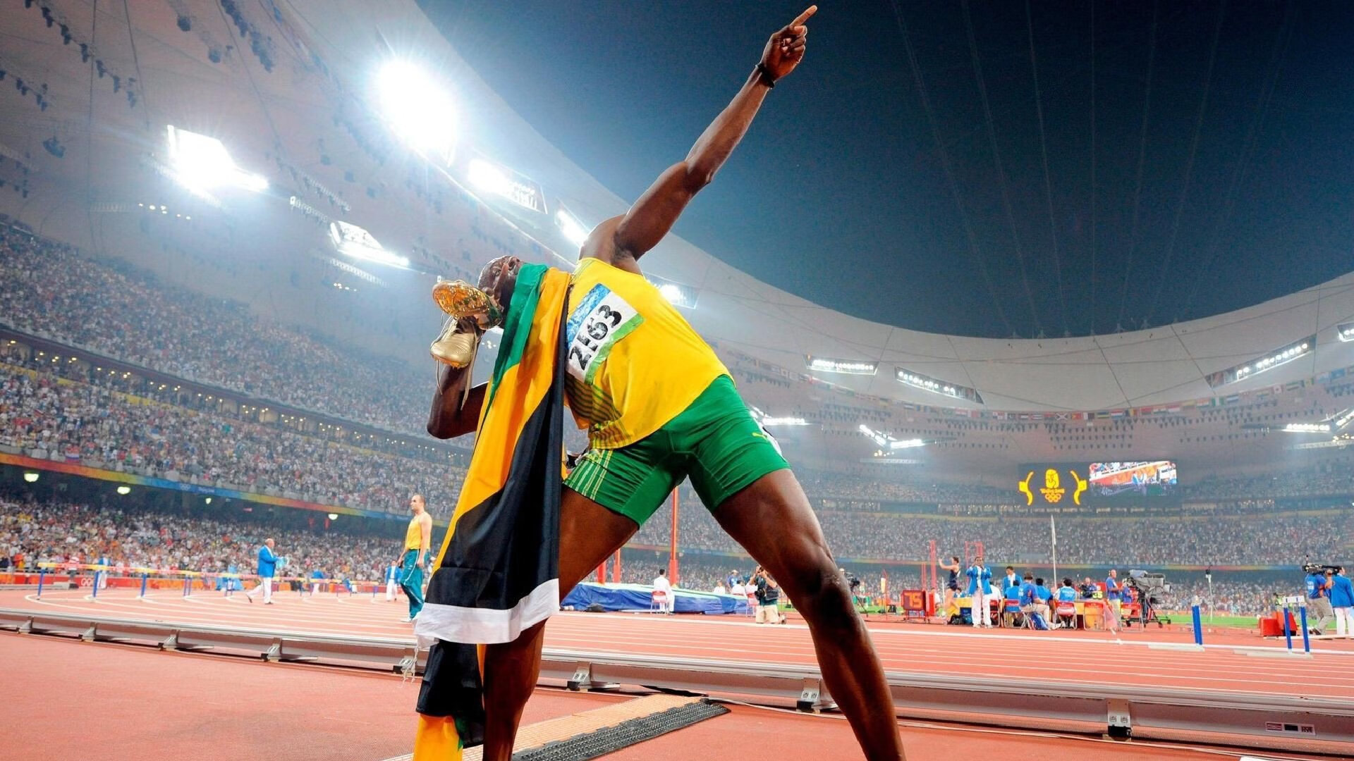 绿茵场上的地理奇观，当波斯铁骑鏖战雷鬼节奏，凯塞多在意甲焦点战接管比赛