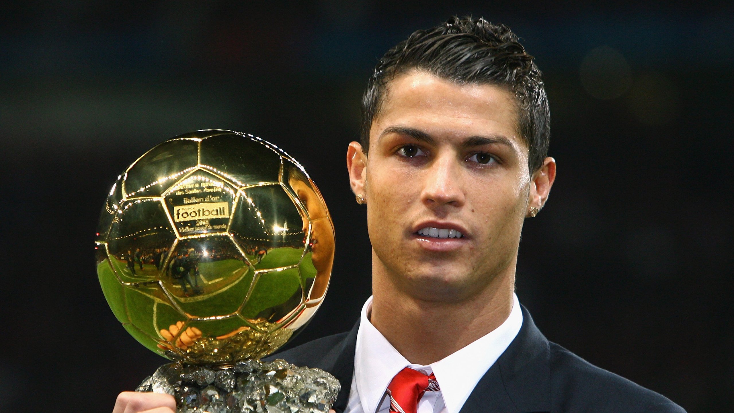 教科书般的孔德与非洲雄鹰的逆袭，尼日利亚爆冷佛罗伦萨的战术启示